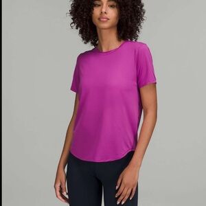 Lululemon High-Neck Running and Training T-Shirt size 8